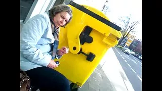 Класна Телиця перед сексом показала еротика домашне соски