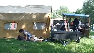 Жінка в тілі трахнула свою подругу страпоном еротика спартак в різних позах
